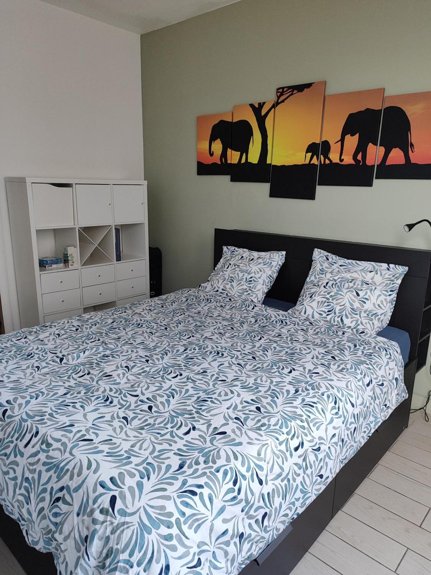 Appartement Spacieux Avec Parking Et Terrasse De Panne Exterior foto