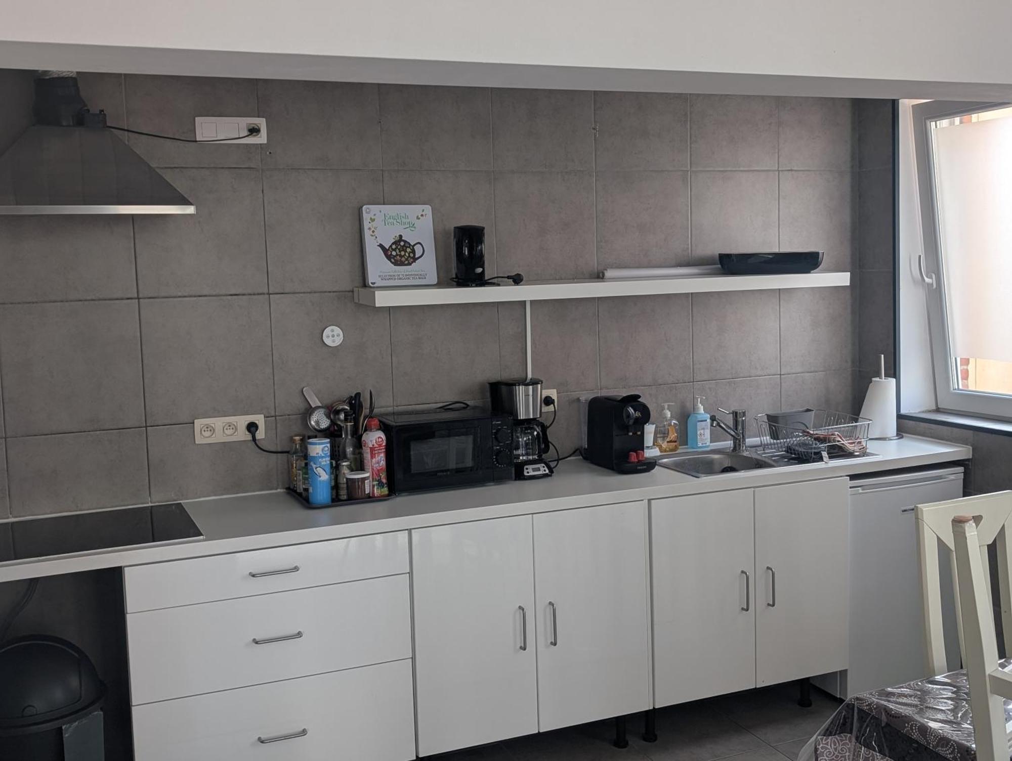 Appartement Spacieux Avec Parking Et Terrasse De Panne Exterior foto
